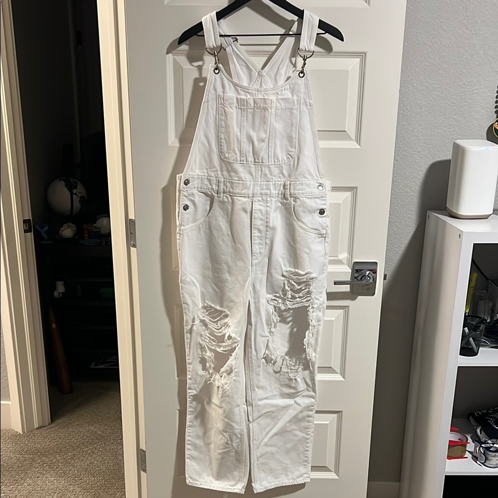 AE 905 Boyfriend White Distressed Overalls